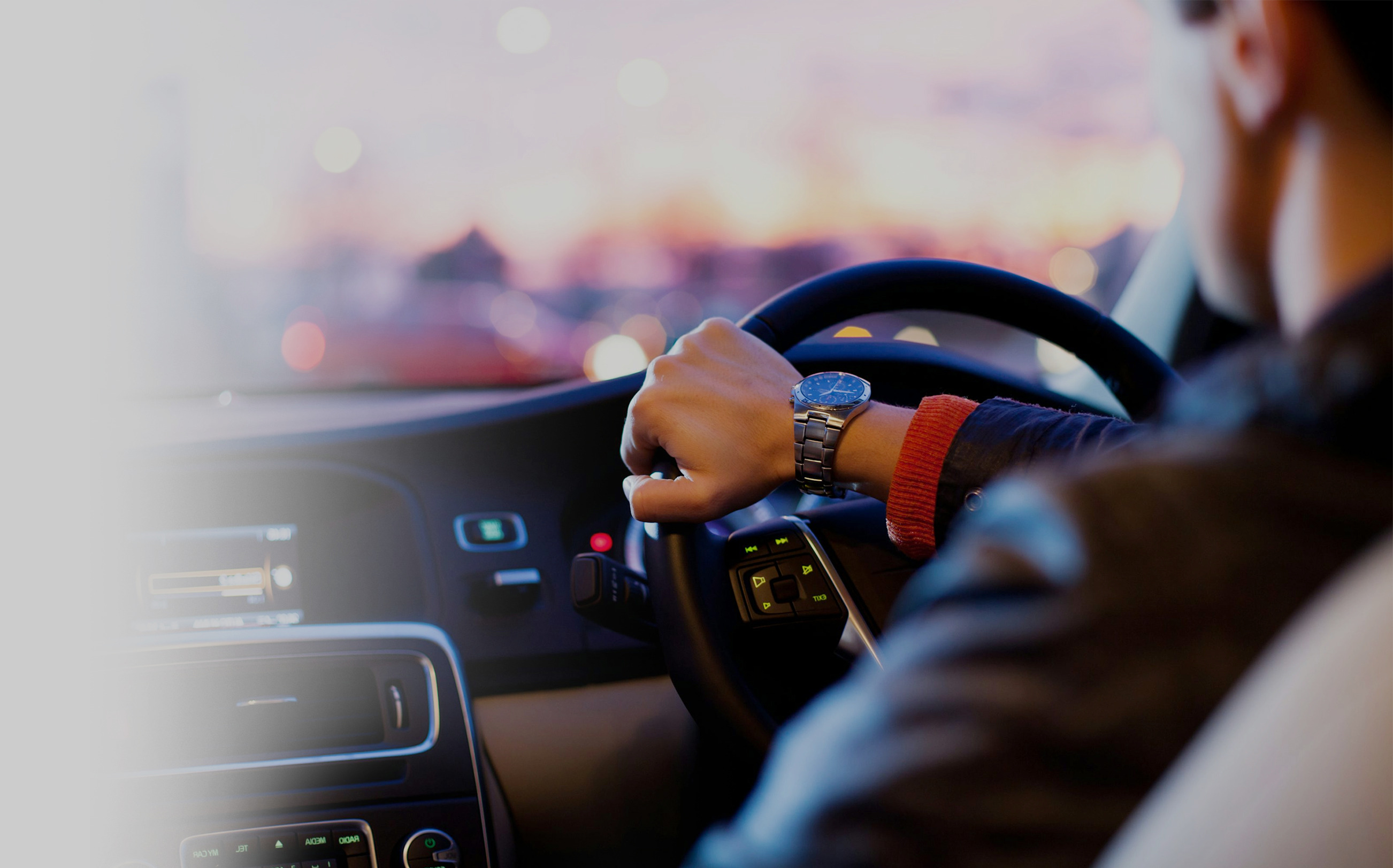 visa-holder-car-loan